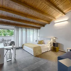 Centosedici Bed & Breakfast